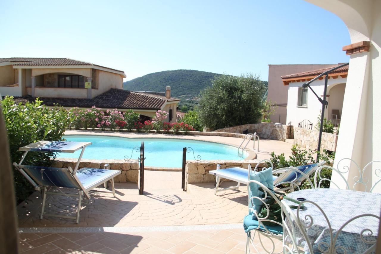 Mediterranean Sea Shell Pool House Budoni Exterior photo